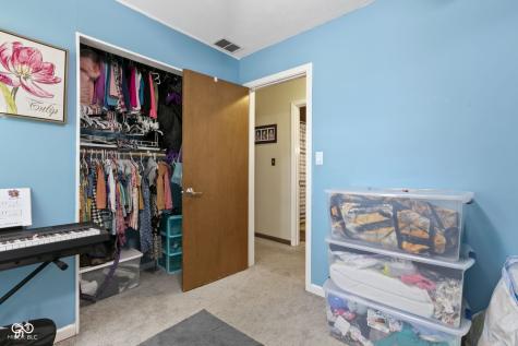 8440 E 216th Street Cicero IN 46034