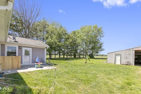 8440 E 216th Street Cicero IN 46034