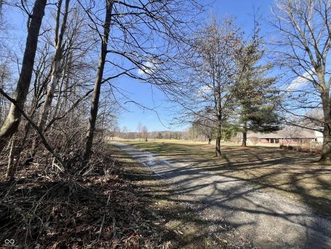 1865 Red Fox Court E Martinsville IN 46151