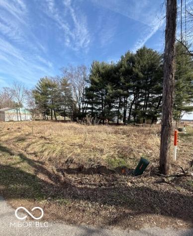 5914 N 1st Street Bicknell IN 47512