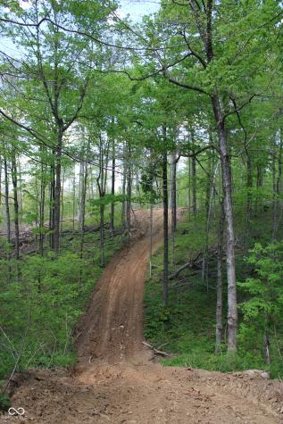 Tract 4: 0 N County Road 555 E Butlerville IN 47265
