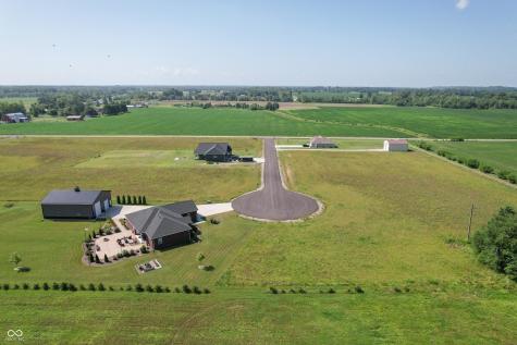 10304 Shamrock Court Seymour IN 47274