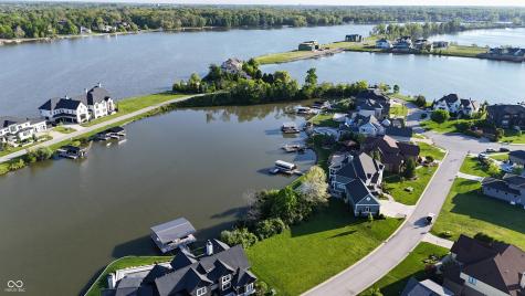 13372 Cambridge Cove Way Fishers IN 46055