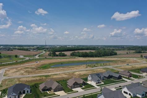 752 Beechtree Lane Franklin IN 46131