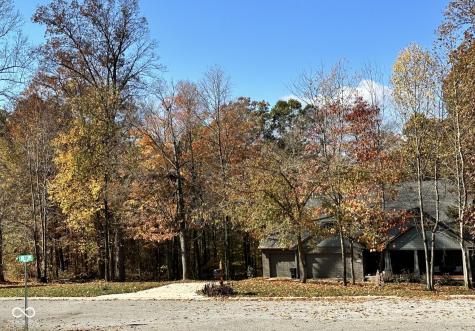 2131 N Wolf Den Lane Martinsville IN 46151