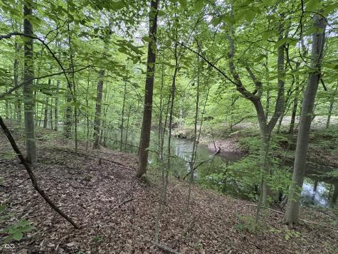 102 & 104 Crabapple Court Reelsville IN 46171