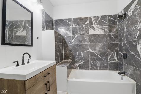 3621 Brookside Parkway South Drive Indianapolis IN 46201