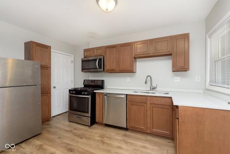 411 Iowa Street Indianapolis IN 46225