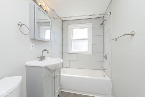 411 Iowa Street Indianapolis IN 46225
