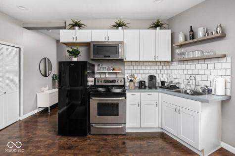 2407 N Capitol Avenue Indianapolis IN 46208