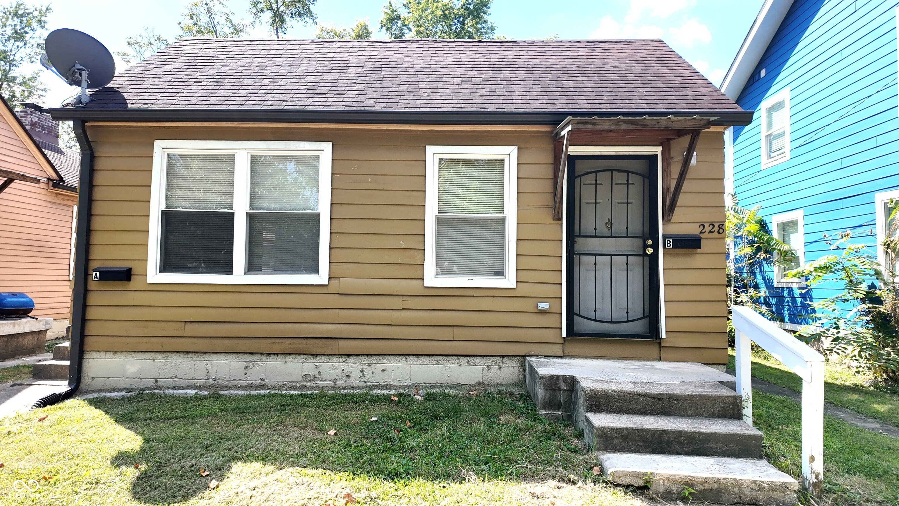 228 N Tacoma Avenue Indianapolis IN 46201