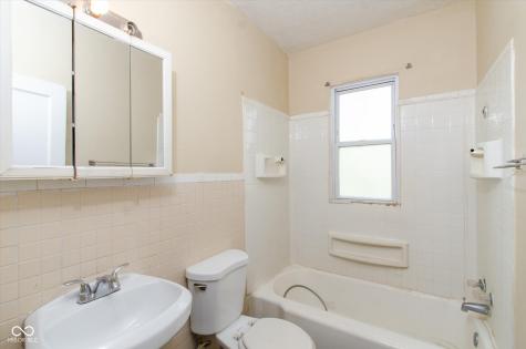 4312 Norwaldo Avenue Indianapolis IN 46205