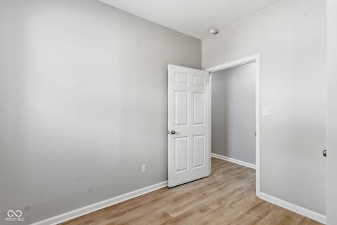 1338 Barth Avenue Indianapolis IN 46203
