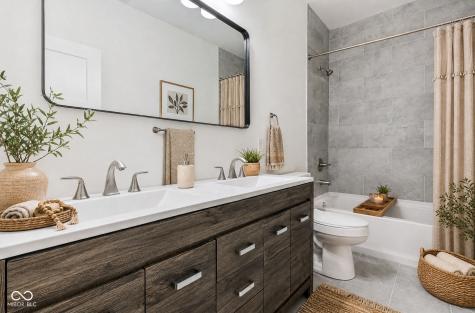 2954 Macpherson Avenue Indianapolis IN 46205
