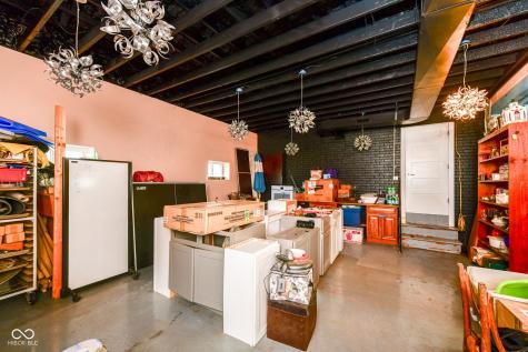 2421 Central Avenue Indianapolis IN 46205