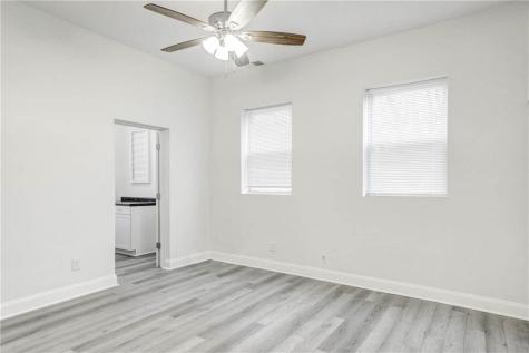 403 E Morris Street Indianapolis IN 46225