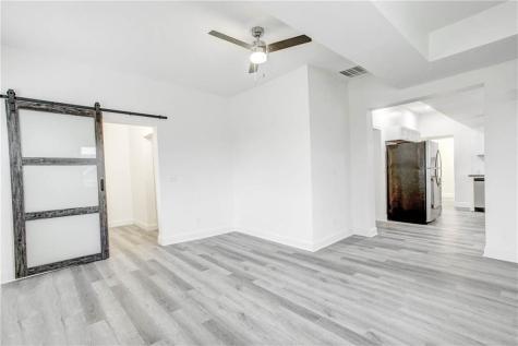 403 E Morris Street Indianapolis IN 46225
