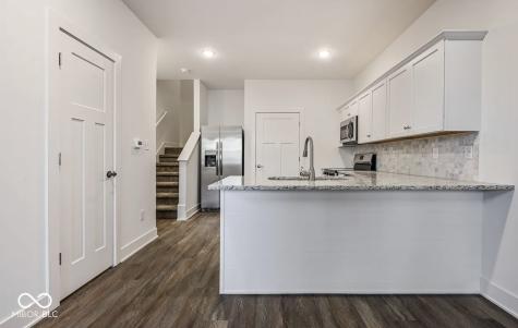 2702 Winthrop Avenue Indianapolis IN 46205