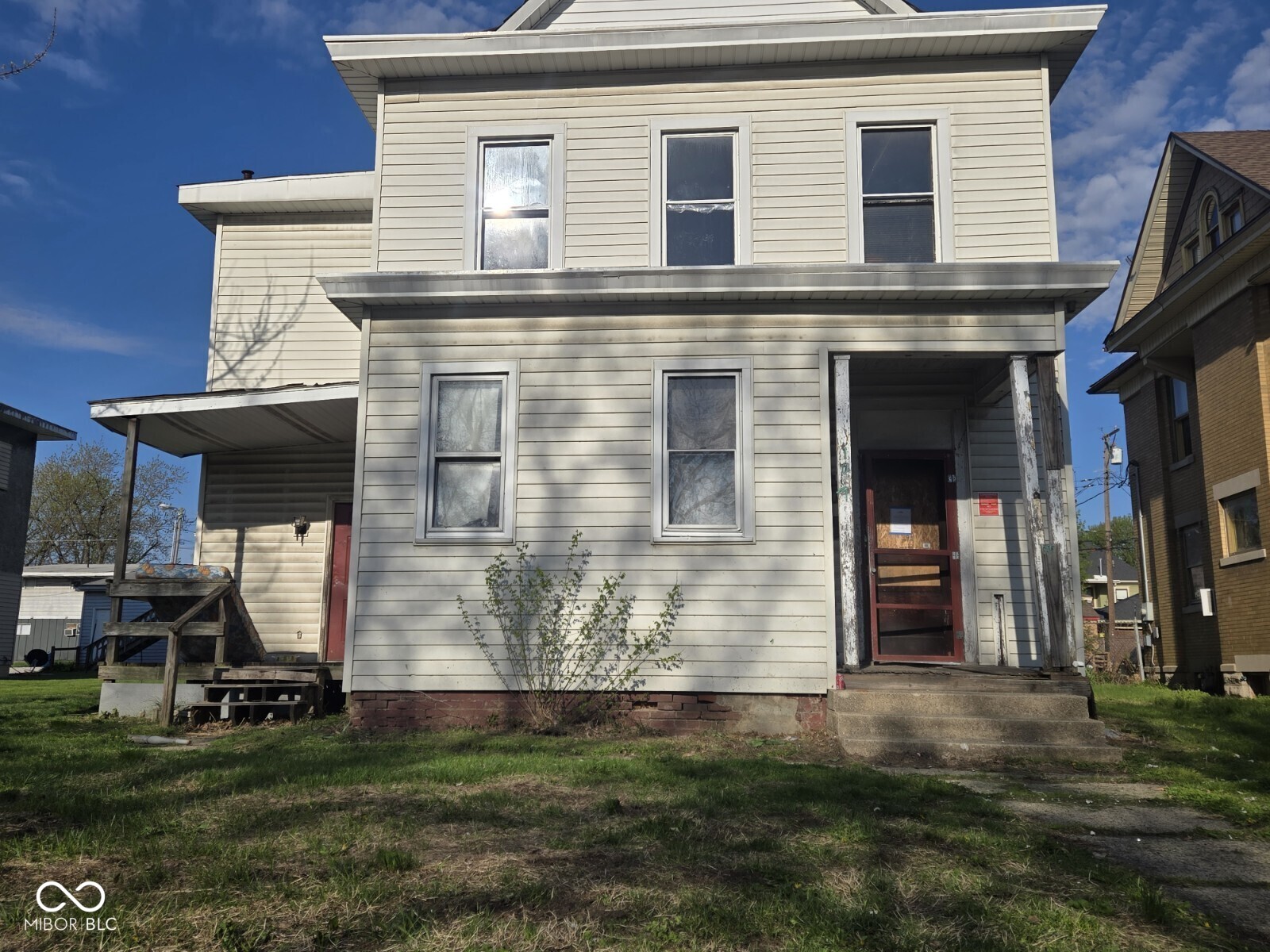 1017 S 7th Street Terre Haute IN 47807