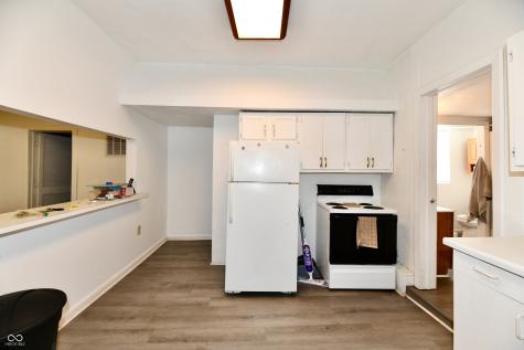 59-61 E Washington Street Mooresville IN 46158