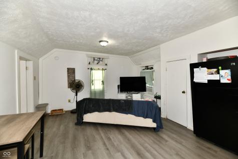 59-61 E Washington Street Mooresville IN 46158