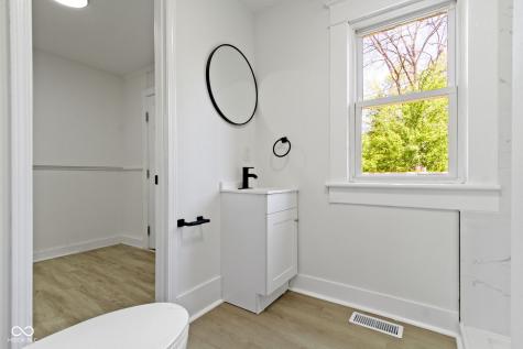 716 E 27th Street Indianapolis IN 46205