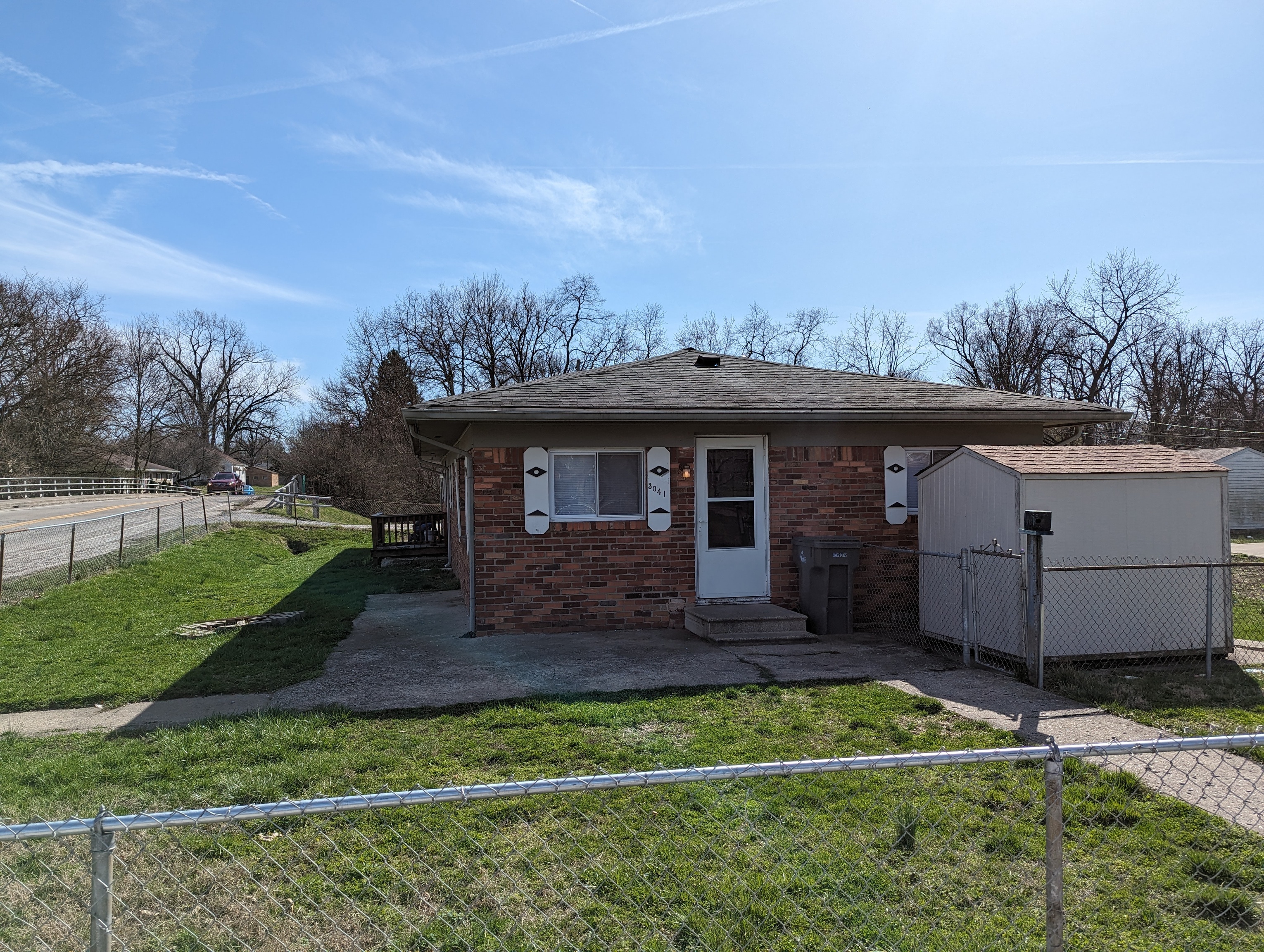 3041 E Bradbury Avenue Indianapolis IN 46203