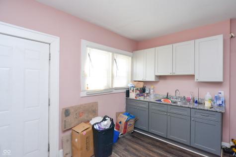 319 N Dequincy Street Indianapolis IN 46201