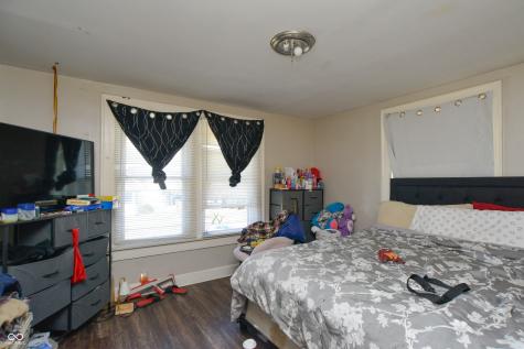 319 N Dequincy Street Indianapolis IN 46201