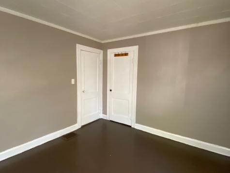 940 N Bradley Avenue Indianapolis IN 46201