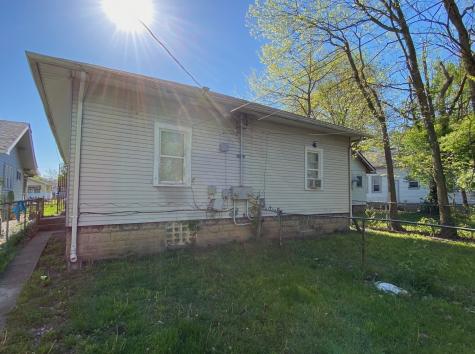 940 N Bradley Avenue Indianapolis IN 46201