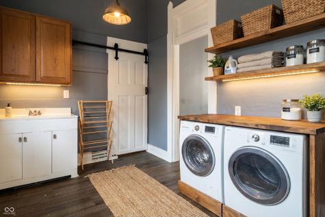 856 River Avenue Indianapolis IN 46221