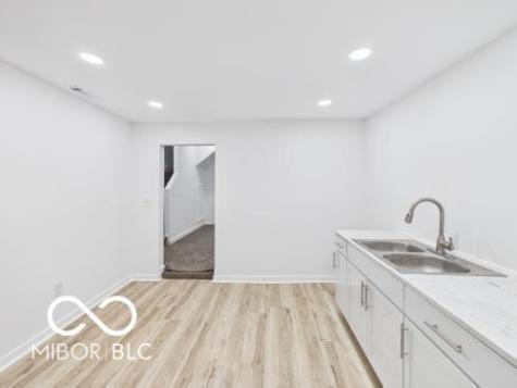 1047 Udell Street Indianapolis IN 46208
