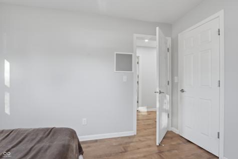 2220 N Kenyon Street Indianapolis IN 46219