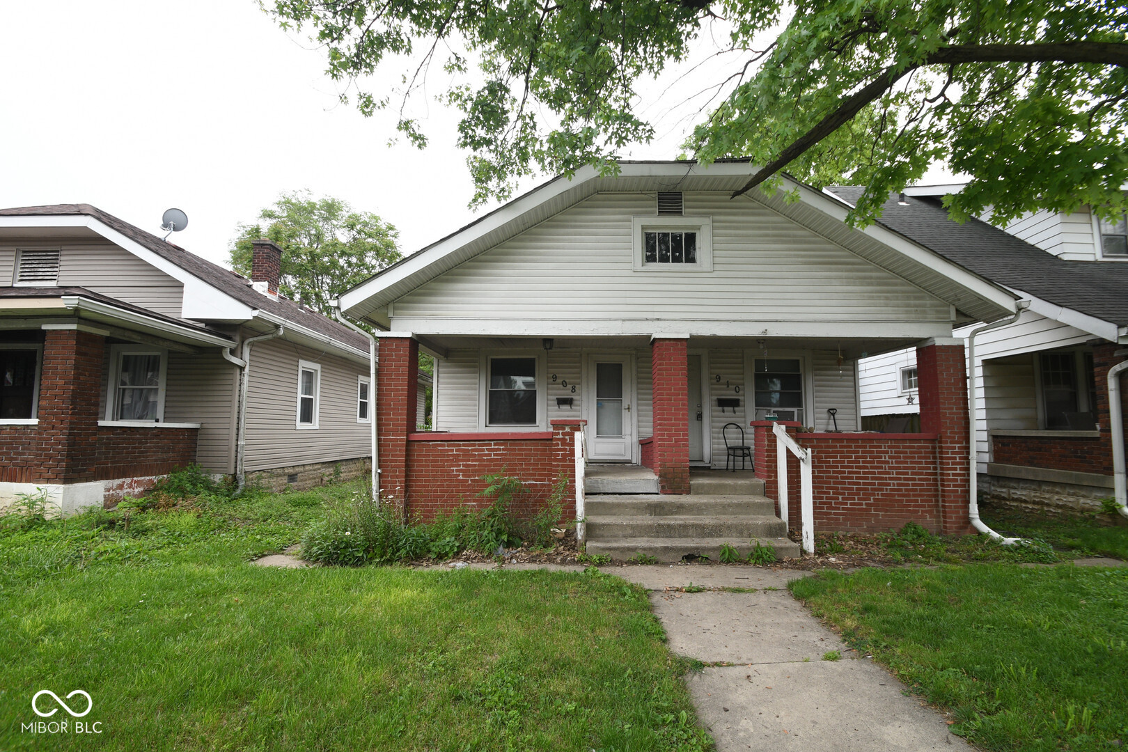 908 N Bosart Avenue Indianapolis IN 46201