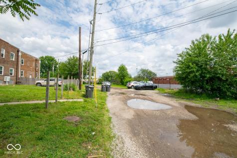 55 W Fall Creek Parkway South Drive Indianapolis IN 46208