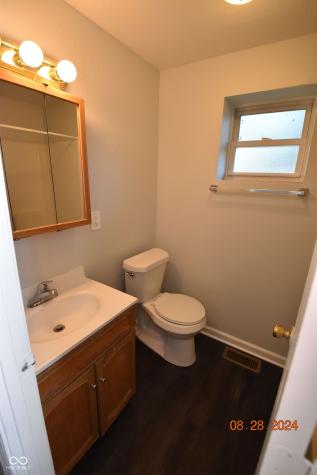 803 W Fifth Street Greenfield IN 46140