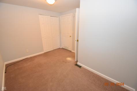 803 W Fifth Street Greenfield IN 46140