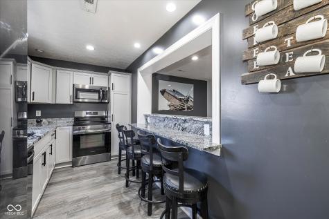 3041 S Kercheval Drive Indianapolis IN 46239