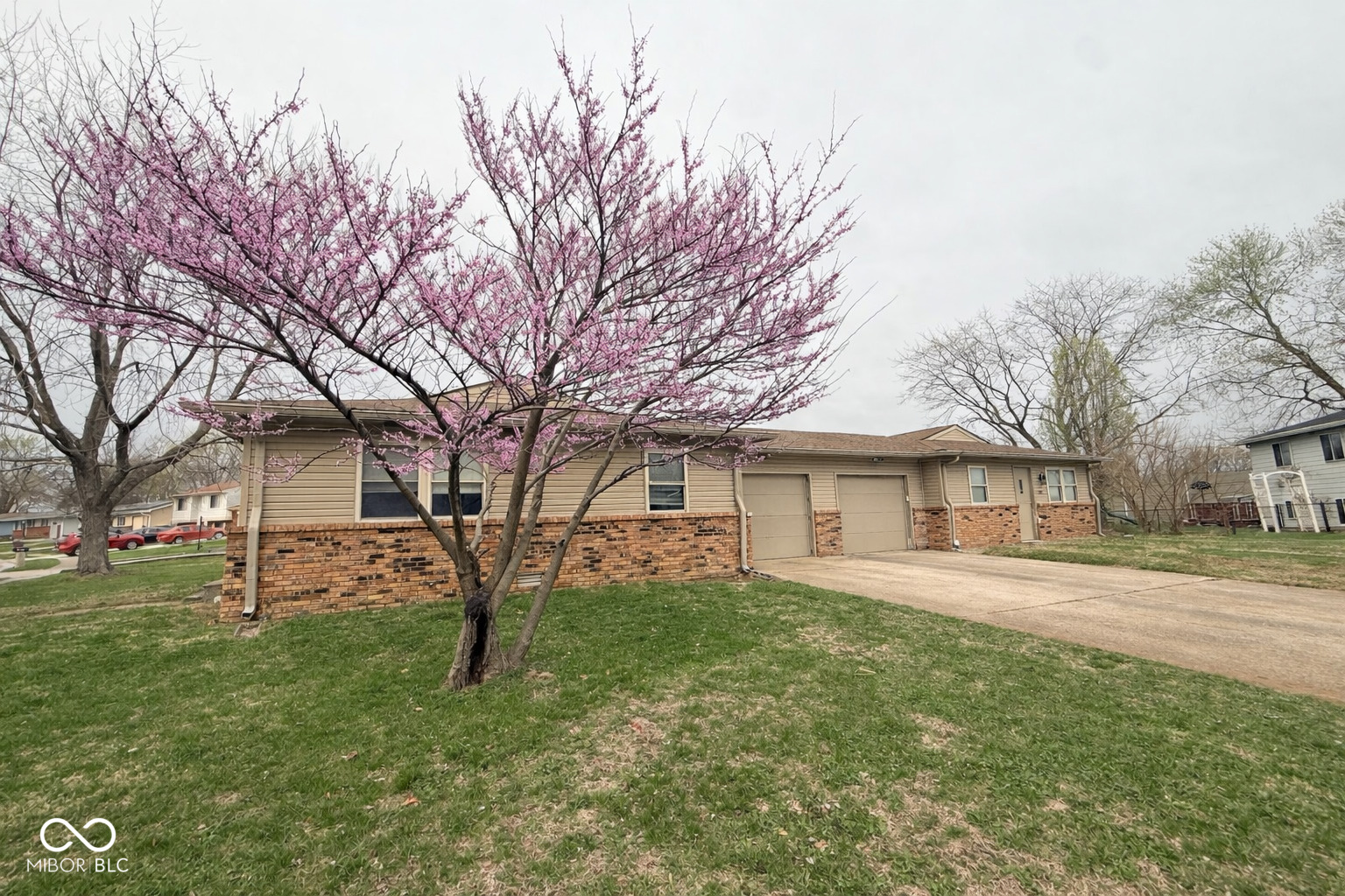 5703 S Kealing Avenue Indianapolis IN 46227