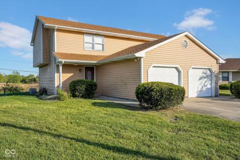 616-618 Hillcrest Circle Seymour IN 47274