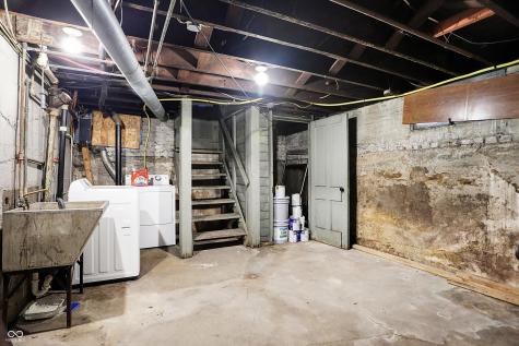 30 & 32 N Dequincy Street Indianapolis IN 46201