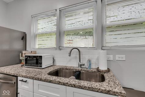 3626 Birchwood Avenue Indianapolis IN 46205