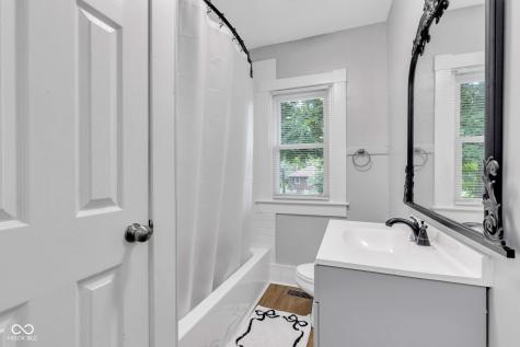 3626 Birchwood Avenue Indianapolis IN 46205