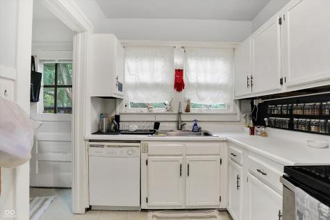 428 E 49th Street Indianapolis IN 46205