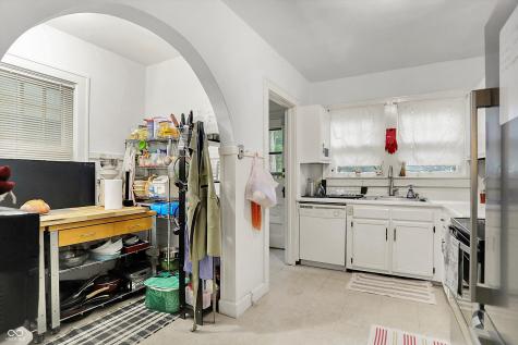 428 E 49th Street Indianapolis IN 46205