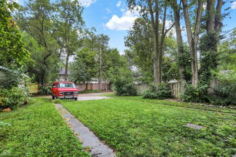428 E 49th Street Indianapolis IN 46205