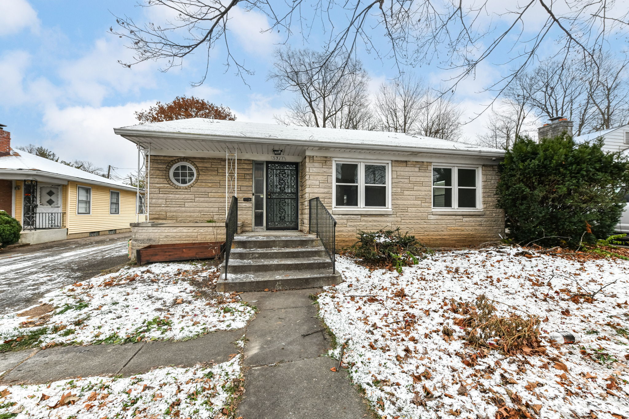 5917 Carrollton Avenue Indianapolis IN 46220