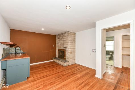 5917 Carrollton Avenue Indianapolis IN 46220