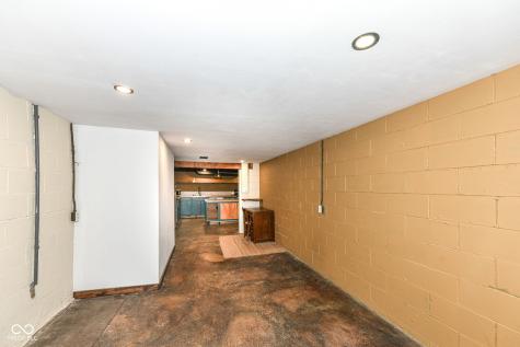 5917 Carrollton Avenue Indianapolis IN 46220